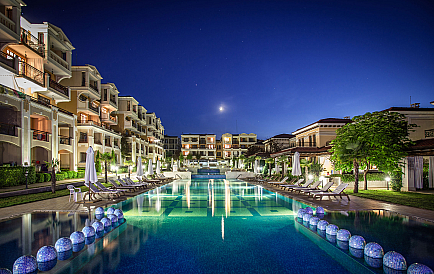 Green Life Beach Resort